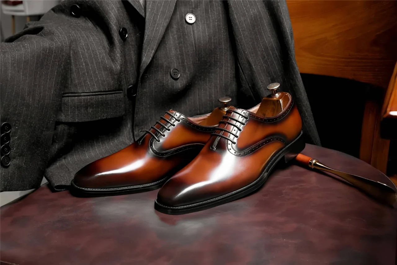 素面部分雕花牛津鞋