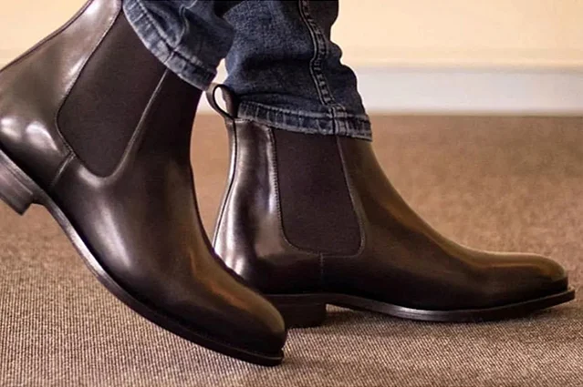 皮鞋不只為正裝而生