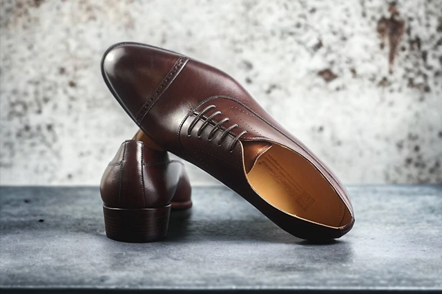 總有一天你還是會穿上皮鞋